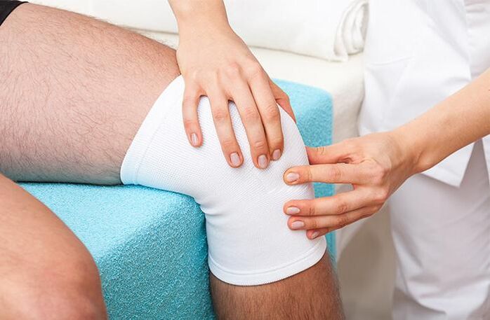 Las compresas terapéuticas ayudarán a aliviar el dolor en las articulaciones de las extremidades. 